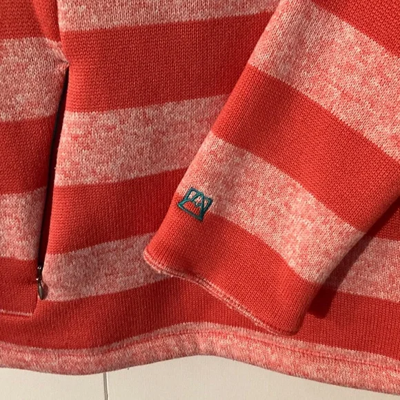 Red and Pink Striped Hooded Pullover Avalanche size L women - Picture 6 of 7